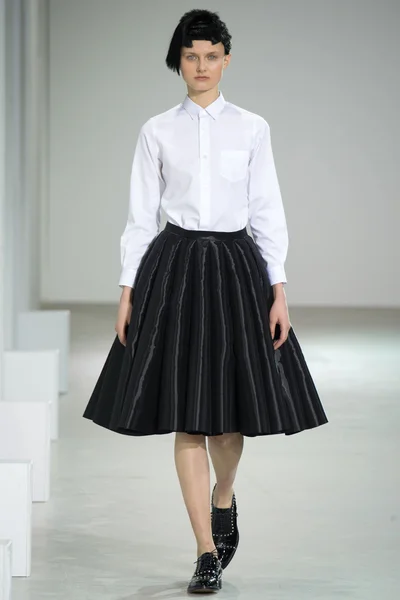 Look 1